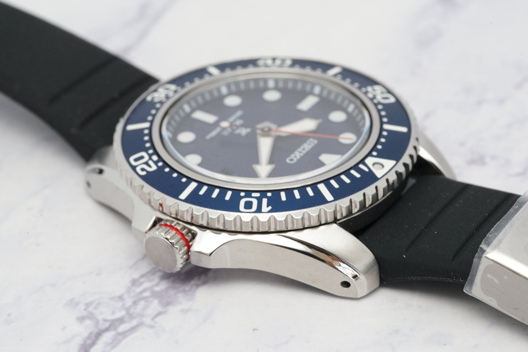 Seiko Prospex SNE593P Blue Solar Air Diver - V157-0DP0 - chrono-addict